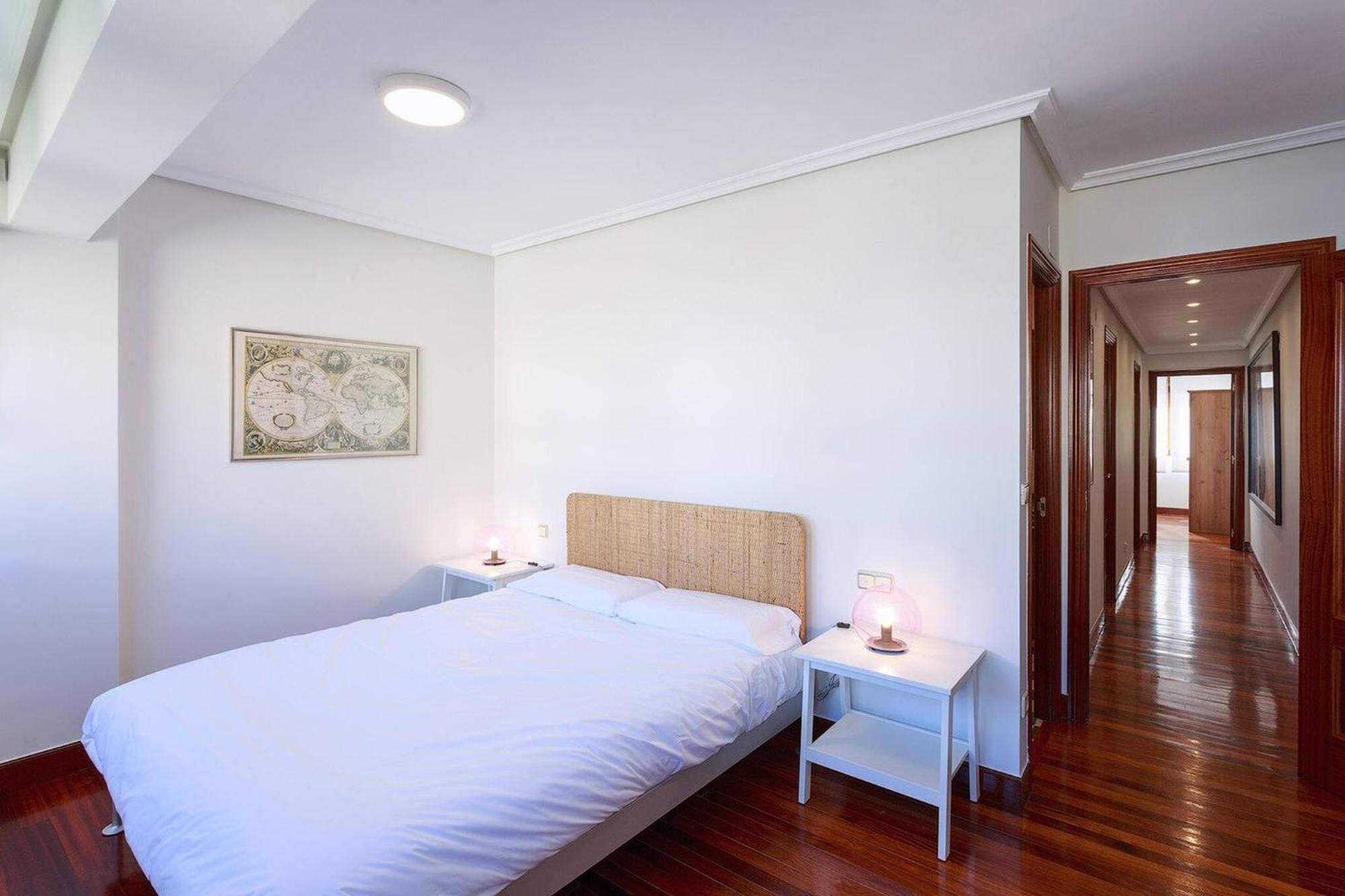 Апартаменты Earra - Casa Damatxo, Terraza, 1 Minuto A La Playa, Zona Tranquila Зараутц Экстерьер фото